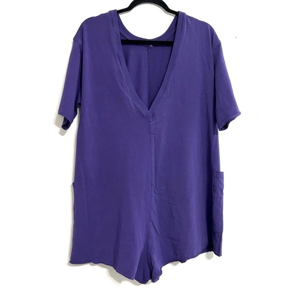 FREE PEOPLE MOVEMENT Casual Hot Shot Tee Romper Size X-Small New - Picture 14 of 16